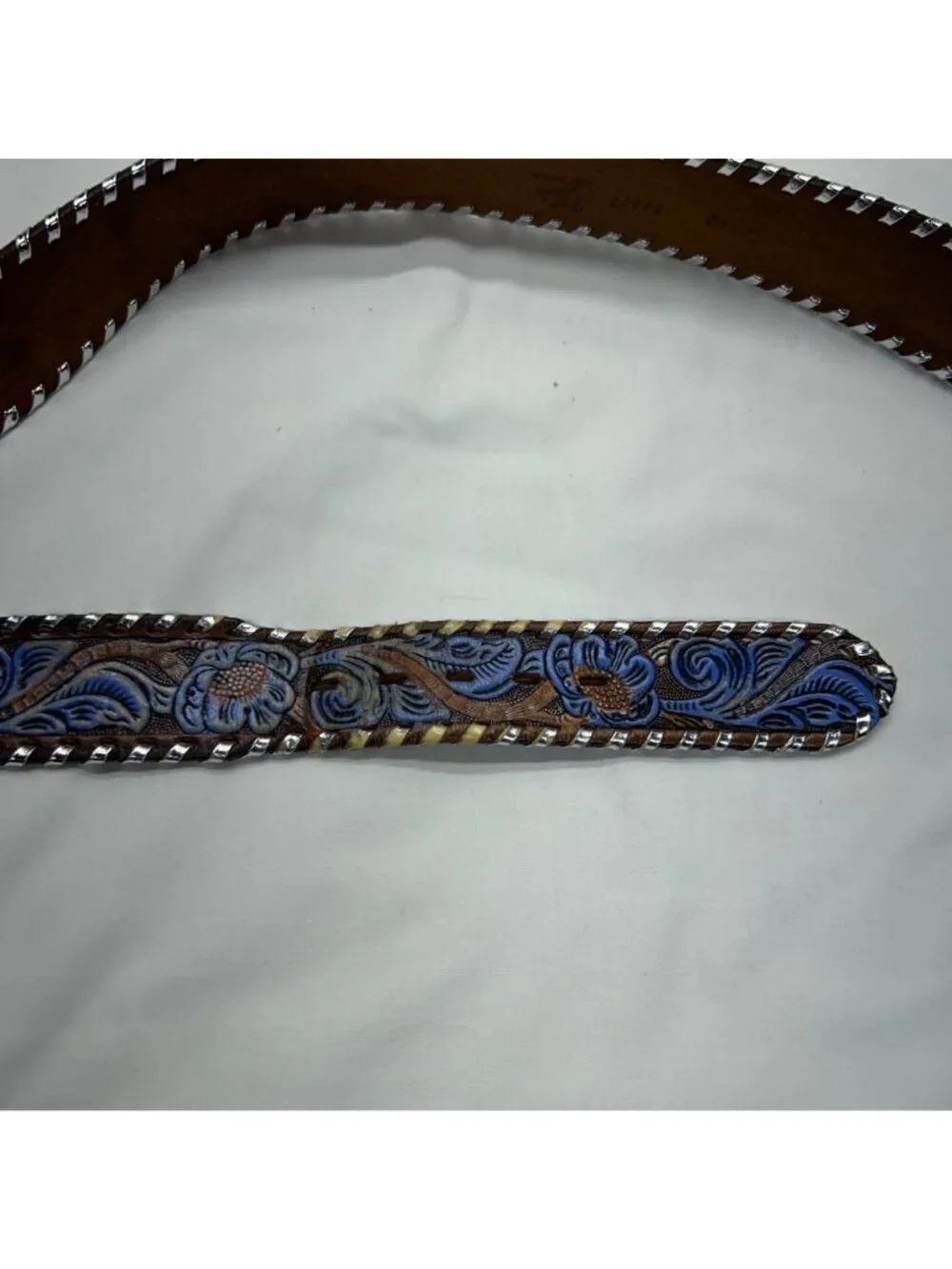TONY LAMA VNT Leather Belt Blue Floral Tooling Silver Toned Lacing M 40